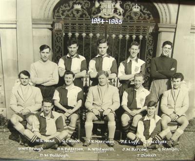 cc01144 1954 football.jpg; cc01144; 1954 Christ's Football team; Photograph